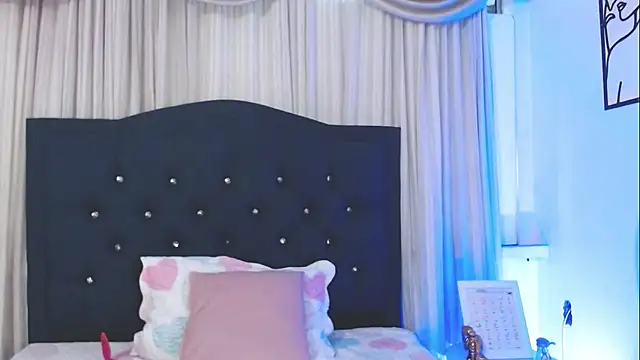 Uzra hayed online show from February 25, 2025, 7:36 pm