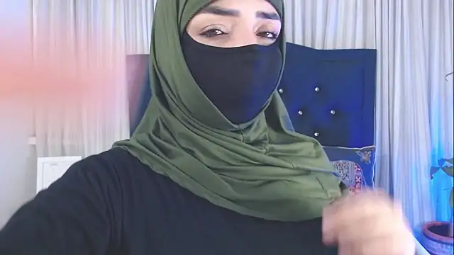 Uzra hayed online show from December 21, 2025, 11:12 pm