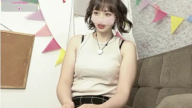 A33-asami online show from May 7, 2026, 2:28 am
