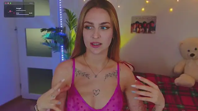 Kamila icee online show from January 20, 2025, 7:25 pm