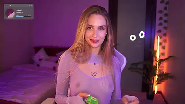 Kamila icee online show from October 2, 2025, 6:48 pm