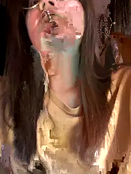 Krixxi22 online show from November 14, 2025, 4:17 pm