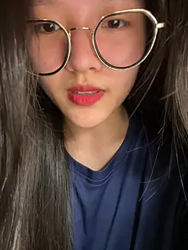 Krixxi22 online show from February 22, 2026, 2:04 pm