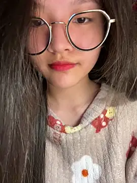 Krixxi22 online show from March 15, 2026, 2:23 pm