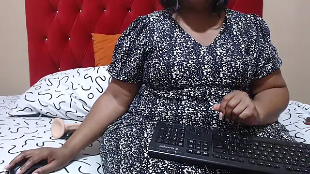 MIGHTYASSS online show from February 15, 2026, 6:43 am