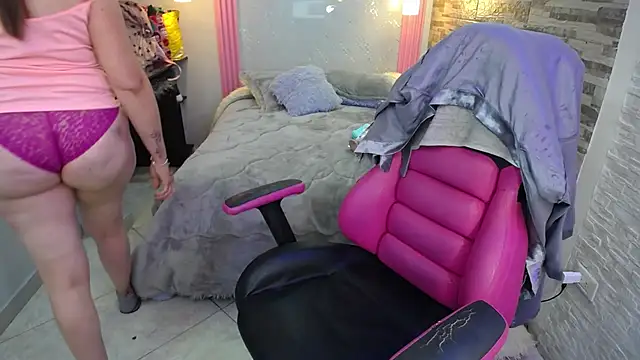 Snapshot of maissa-luvv chatting on February 27, 2025, 5:58 pm maissa-luvv online show from February 27, 2025, 5:58 pm