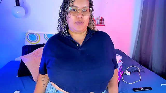 Snapshot of monicabbw_ chatting on January 31, 2025, 8:12 pm monicabbw online show from January 31, 2025, 8:12 pm