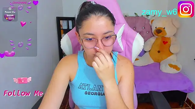 karla cute01 online show from March 31, 2026, 1:22 pm