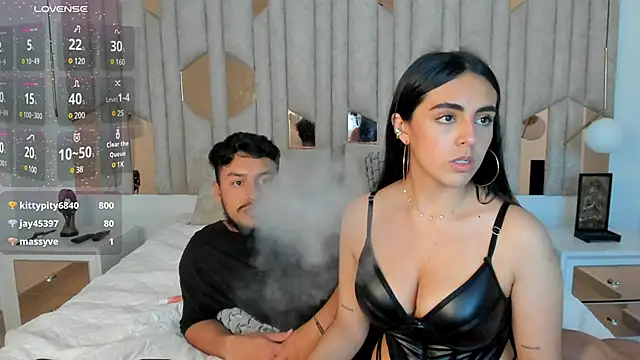 Snapshot of 1m_valery chatting on December 5, 2024, 3:39 pm 1m valery online show from December 5, 2024, 3:39 pm