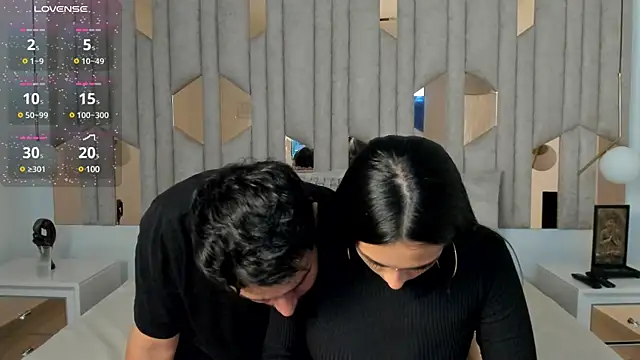 Snapshot of 1m_valery chatting on December 6, 2024, 12:27 pm 1m valery online show from December 6, 2024, 12:27 pm