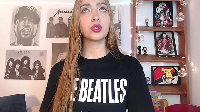 Snapshot of Meowlody chatting on December 24, 2024, 5:02 pm Meowlody online show from December 24, 2024, 5:02 pm