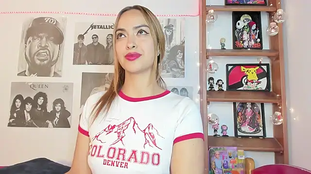 Snapshot of Meowlody chatting on March 23, 2025, 5:43 am Meowlody online show from March 23, 2025, 5:43 am