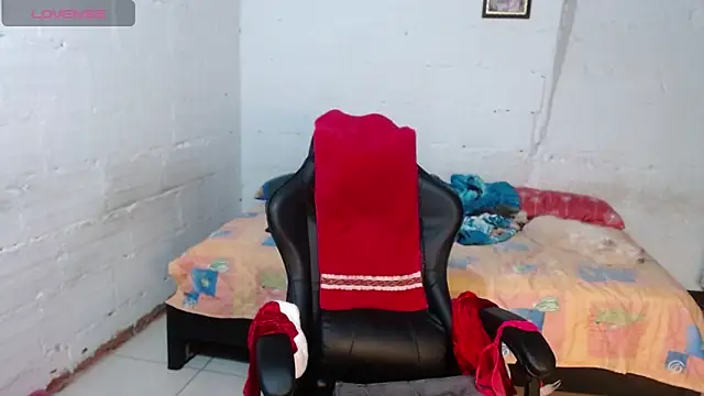 Giorgia xue53 online show from December 25, 2024, 7:57 am