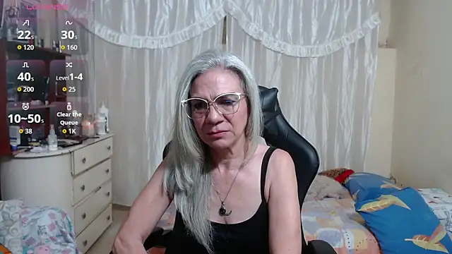 Giorgia xue53 online show from September 14, 2025, 4:11 am