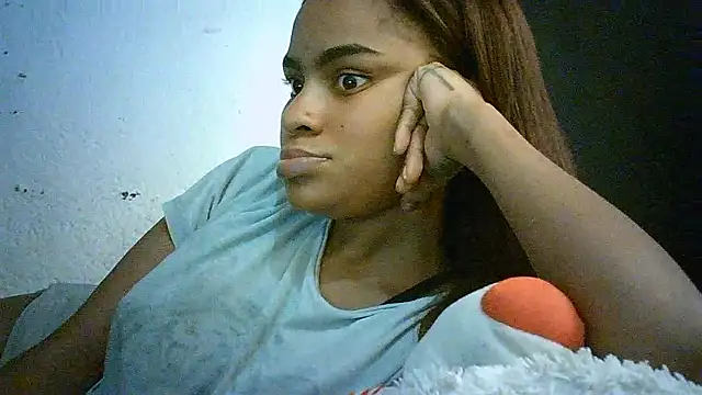 Bellabeltrann online show from September 13, 2025, 3:50 am