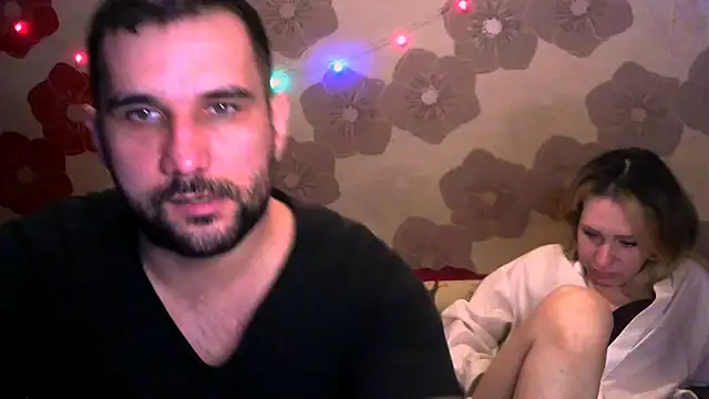 Snapshot of John_Daenerys chatting on April 7, 2026, 9:59 pm John Daenerys online show from April 7, 2026, 9:59 pm