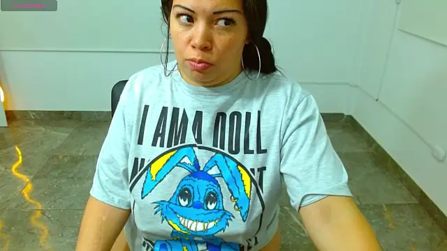 martinna tay online show from February 26, 2025, 9:42 am