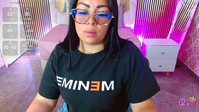 Snapshot of martinna_tay chatting on May 22, 2026, 3:13 am martinna tay online show from May 22, 2026, 3:13 am