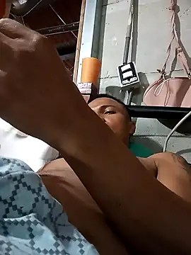 Snapshot of Akonam3000 chatting on December 1, 2025, 5:29 pm Akonam3000 online show from December 1, 2025, 5:29 pm