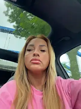 LovingBlondie online show from May 23, 2026, 5:45 am