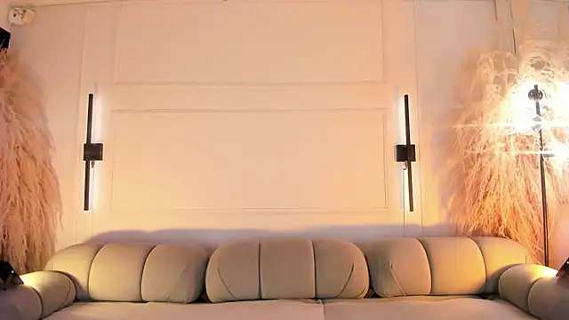 AliceHanz online show from July 8, 2026, 4:17 am