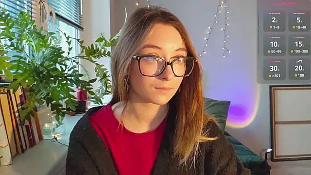 Snapshot of monlight__dana chatting on December 27, 2024, 12:12 pm monlight dana online show from December 27, 2024, 12:12 pm