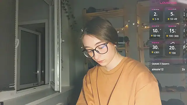 Snapshot of monlight__dana chatting on October 9, 2025, 10:41 pm monlight dana online show from October 9, 2025, 10:41 pm