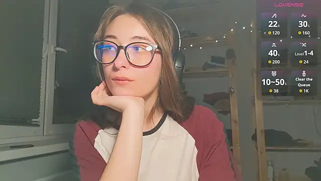 Snapshot of monlight__dana chatting on November 11, 2025, 1:49 am monlight dana online show from November 11, 2025, 1:49 am