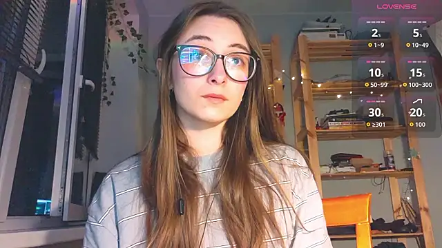 Snapshot of monlight__dana chatting on March 9, 2026, 5:17 pm monlight dana online show from March 9, 2026, 5:17 pm