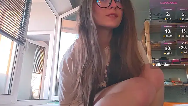 Snapshot of monlight__dana chatting on March 21, 2026, 4:21 pm monlight dana online show from March 21, 2026, 4:21 pm