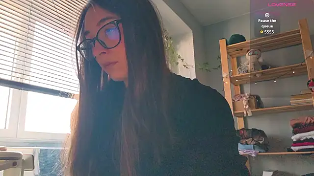 Snapshot of monlight__dana chatting on March 27, 2026, 8:26 am monlight dana online show from March 27, 2026, 8:26 am