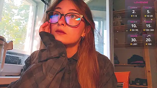 Snapshot of monlight__dana chatting on July 16, 2026, 4:13 pm monlight dana online show from July 16, 2026, 4:13 pm