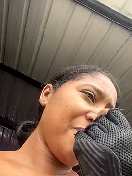 Berry Bans online show from October 1, 2025, 5:41 pm