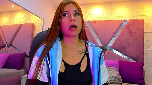 Snapshot of Charlotte_Ice1 chatting on September 20, 2025, 2:40 pm Charlotte Ice1 online show from September 20, 2025, 2:40 pm