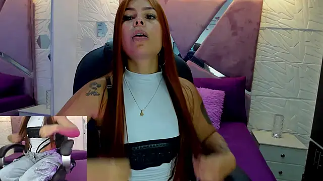 Snapshot of Charlotte_Ice1 chatting on September 23, 2025, 5:05 pm Charlotte Ice1 online show from September 23, 2025, 5:05 pm