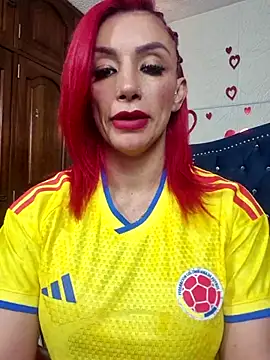 Snapshot of RedQueenMilf chatting on June 24, 2026, 12:09 am RedQueenMilf online show from June 24, 2026, 12:09 am