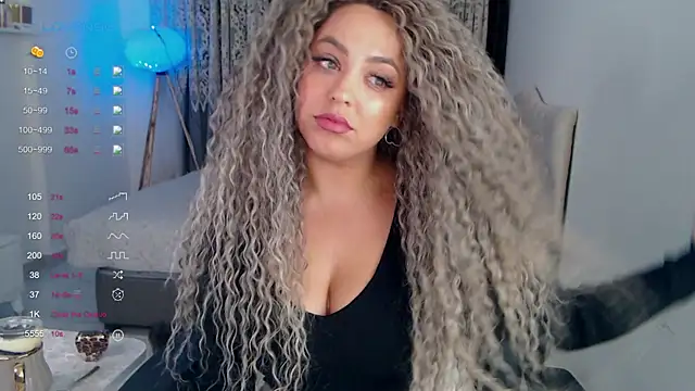  Just a queen 3 online show from October 17, 2025, 5:04 pm