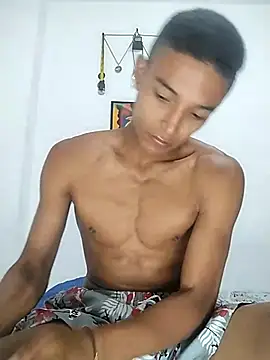 Demiansteven2 online show from February 17, 2025, 10:36 pm