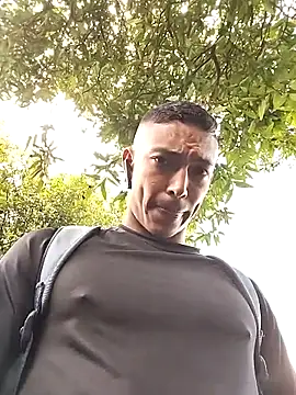 Demiansteven2 online show from September 27, 2025, 5:07 pm