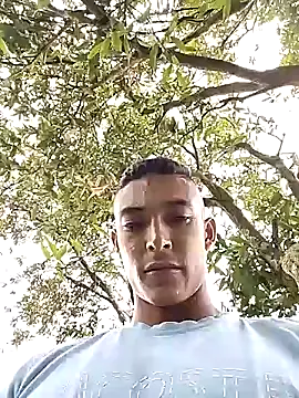 Demiansteven2 online show from November 29, 2025, 5:38 pm