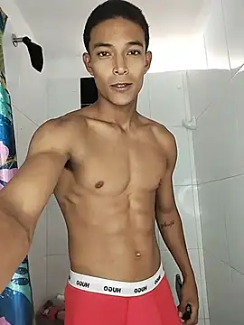 Demiansteven2 online show from July 13, 2026, 6:33 pm