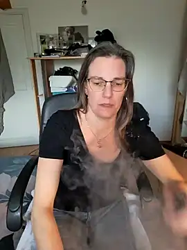 SpiceLea online show from January 11, 2025, 2:58 pm