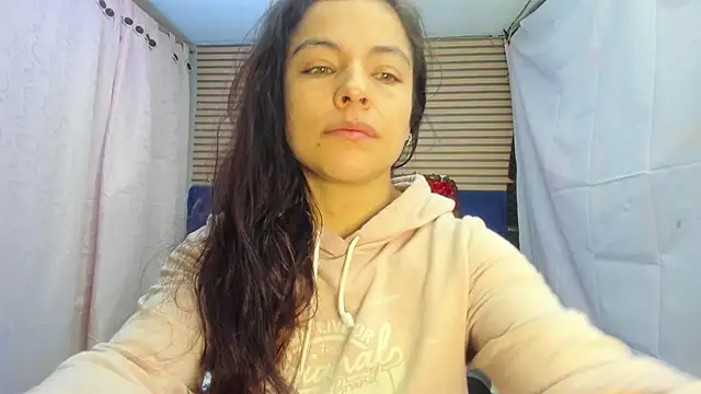 rosse 2504 online show from April 27, 2026, 12:14 pm