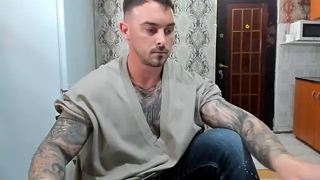Snapshot of Jonmusclemaster chatting on June 1, 2026, 7:59 pm Jonmusclemaster online show from June 1, 2026, 7:59 pm