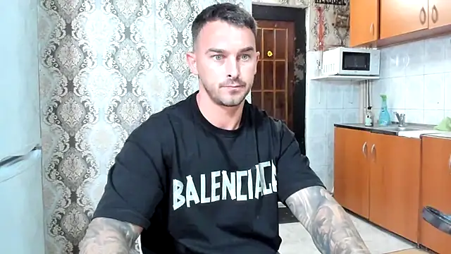 Jonmusclemaster online show from July 25, 2026, 8:39 pm