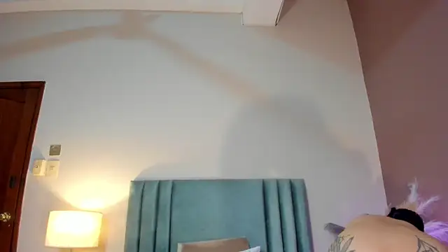 AlissaNix online show from February 25, 2026, 12:31 am