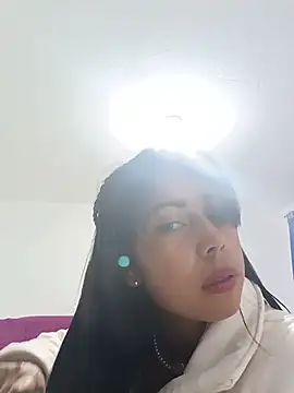  andrea30 online show from June 1, 2026, 11:23 am