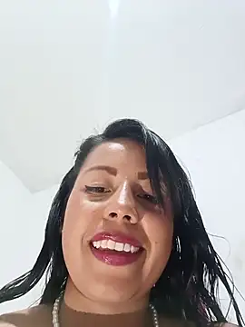  andrea30 online show from July 6, 2026, 11:18 am