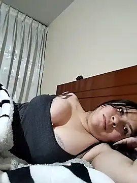 Snapshot of MaryC18 chatting on January 11, 2025, 3:55 am MaryC18 online show from January 11, 2025, 3:55 am