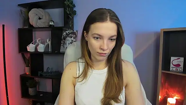 kenzie x online show from February 1, 2025, 7:15 am